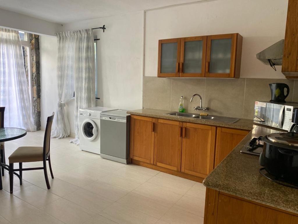 Oceanpride Complex Apartment Flic en Flac Luaran gambar